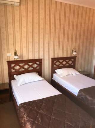 Отель Hotel Ana Констанца Двухместный номер с 2 отдельными кроватями-3
