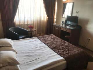 Отель Hotel Ana Констанца Двухместный номер с 1 кроватью или 2 отдельными кроватями-34